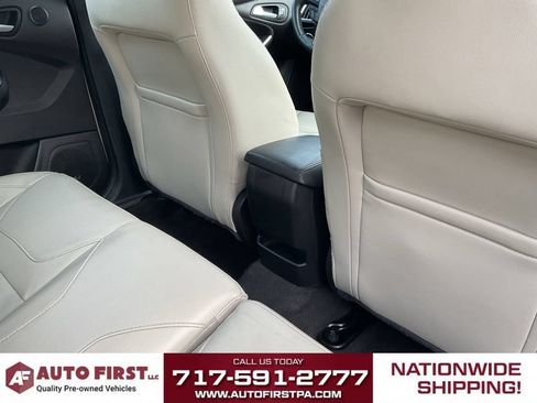 Used 2018 Ford Focus Titanium FWD image 14