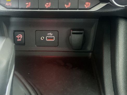 Used 2025 Nissan Sentra S FWD image 25