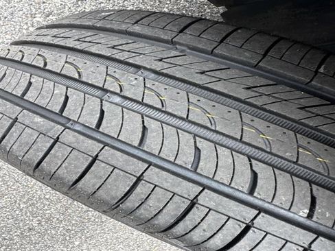 Used 2019 Ford Escape S image 29