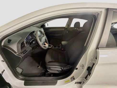 Used 2020 Hyundai Elantra SEL w/ Cargo Package (C1) FWD image 13