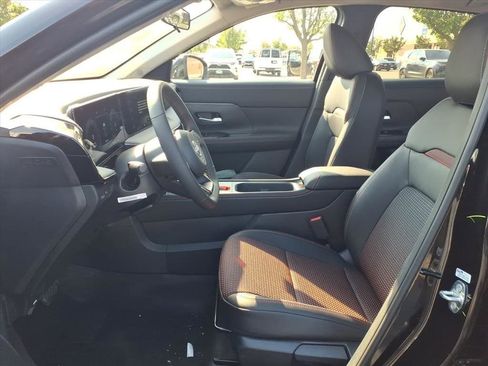 New 2026 Nissan Kicks SR w/ Cold Weather Package image 26