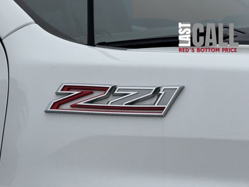 Used 2024 Chevrolet Silverado 2500 LTZ w/ LTZ Plus Package image 5