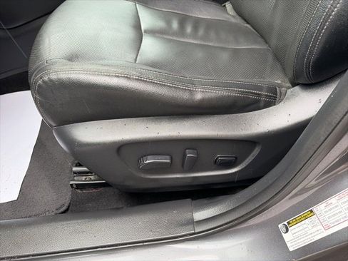 Used 2017 Nissan Rogue SL w/ SL Premium Package image 8