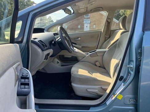 Used 2014 Toyota Prius Three FWD image 14