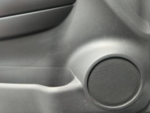 Certified 2020 Nissan Rogue S FWD image 33