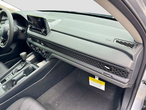 New 2025 Honda Accord SE image 23