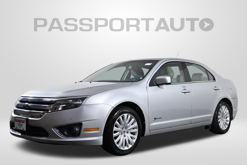 Used 2010 Ford Fusion Hybrid FWD image 1