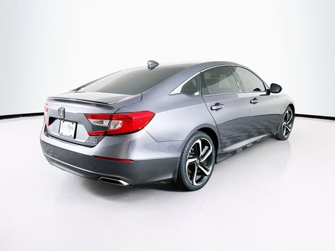 Used 2018 Honda Accord Sport image 9