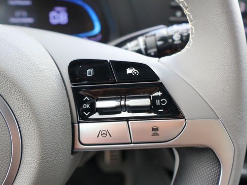 New 2026 Hyundai Elantra SEL Sport Premium FWD image 13