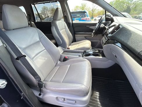 Used 2019 Honda Pilot Touring image 46