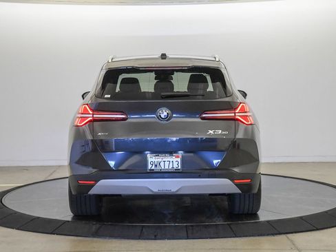 Used 2026 BMW X3 xDrive30i w/ Premium Package AWD/4WD image 3