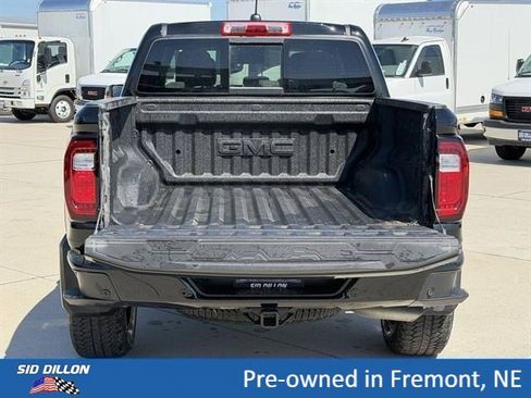 Certified 2025 GMC Canyon Denali AWD/4WD image 5