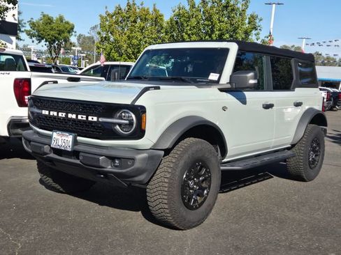 Used 2022 Ford Bronco Wildtrak AWD/4WD image 8