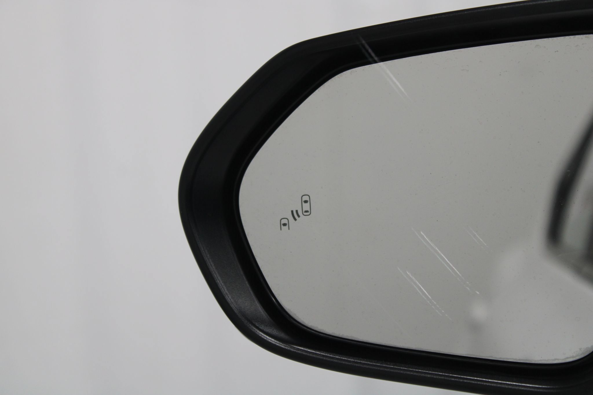 Used 2025 Toyota Camry LE FWD image 38