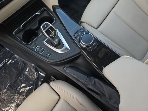 Used 2016 BMW 340i xDrive Sedan image 24