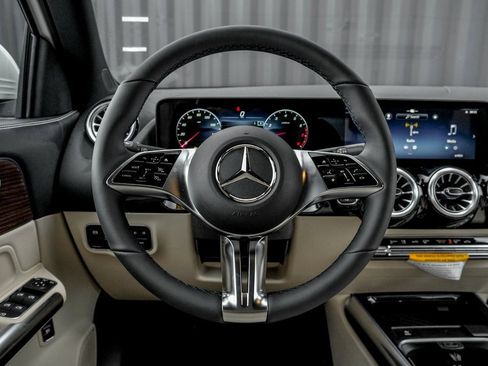 New 2026 Mercedes-Benz GLA 250 GLA 250 image 18