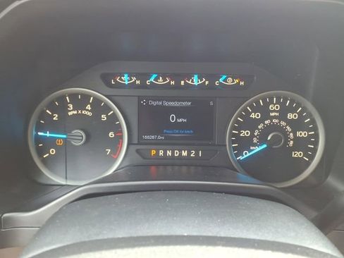 Used 2015 Ford F150 XLT w/ Equipment Group 301A Mid image 26