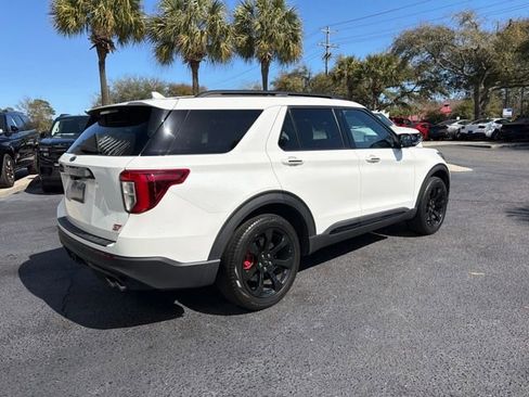 Used 2024 Ford Explorer ST w/ Equipment Group 401A image 8