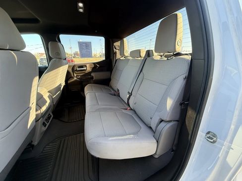 Used 2021 GMC Sierra 1500 SLE w/ X31 Off-Road Package image 10