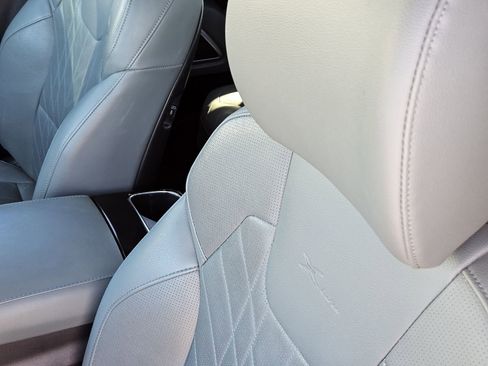 Used 2023 Kia Telluride EX X-Line image 32