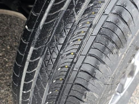 Certified 2022 Ford Maverick XLT w/ Equipment Group 300A Standard image 18