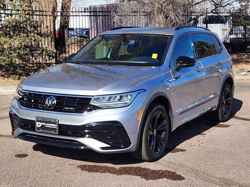 Used 2024 Volkswagen Tiguan SE R-Line image 22
