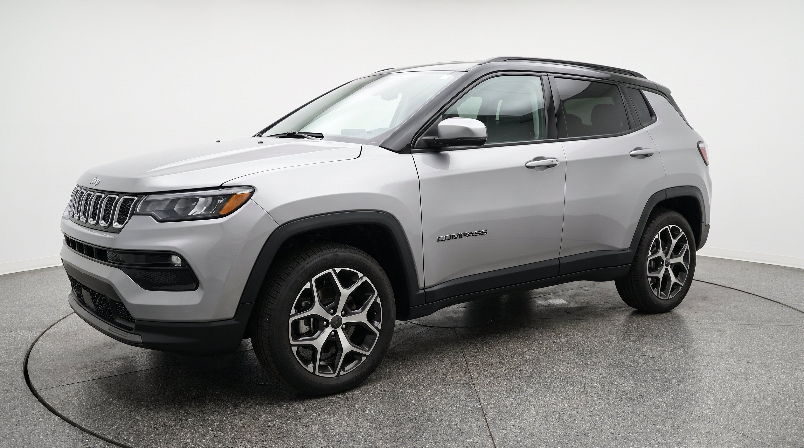 Used 2025 Jeep Compass Limited AWD/4WD image 3
