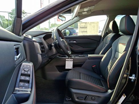 New 2026 Nissan Rogue Rock Creek image 9