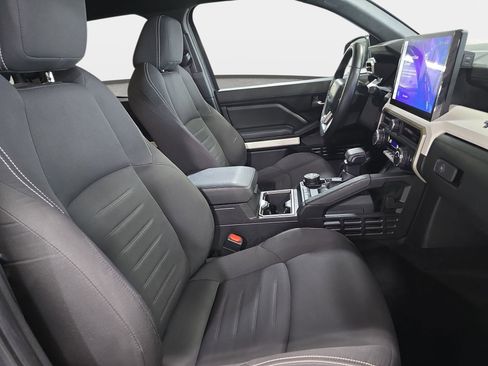 Used 2024 Toyota Tacoma TRD Off-Road image 10