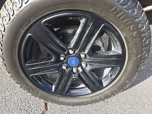 Used 2021 Ford F150 Lariat w/ Equipment Group 502A High image 41