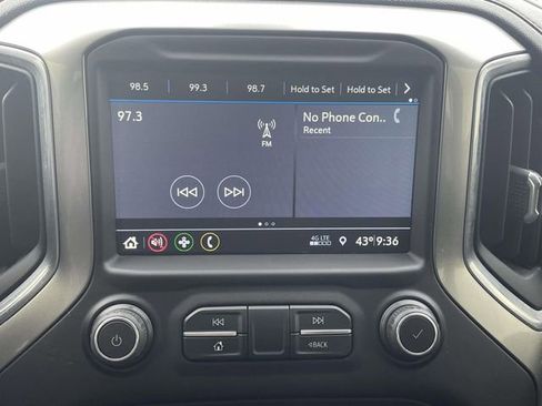 Used 2019 Chevrolet Silverado 1500 LT Trail Boss w/ Bed Protection Package AWD/4WD image 24