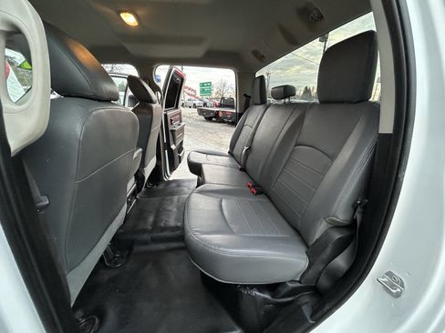 Used 2018 RAM 5500 Tradesman w/ Ambulance Prep Group image 17