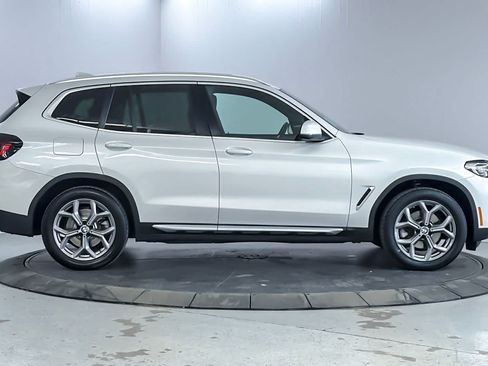 Used 2024 BMW X3 xDrive30i w/ Premium Package AWD/4WD image 8