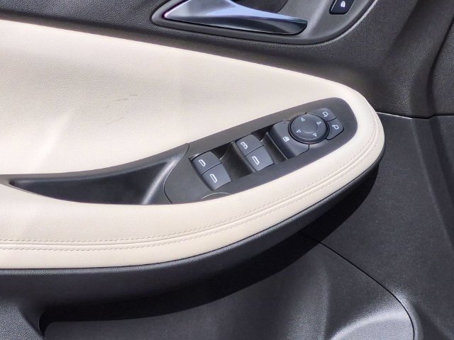 Used 2025 Buick Encore GX Preferred FWD image 21