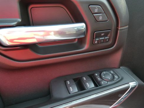 Certified 2022 GMC Sierra 2500 AT4 w/ AT4 Premium Plus Package AWD/4WD image 25