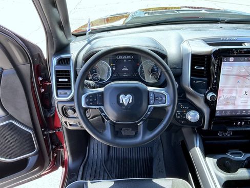 Used 2025 RAM 1500 Laramie w/ Sport Appearance Package AWD/4WD image 11