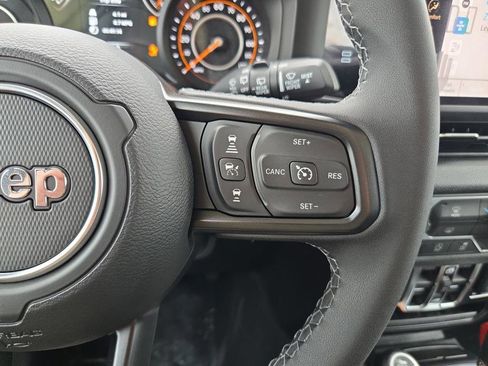 New 2026 Jeep Wrangler Unlimited Sport AWD/4WD image 25