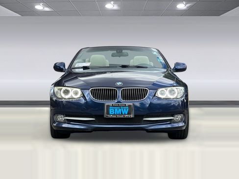 Used 2011 BMW 335i Convertible RWD image 5