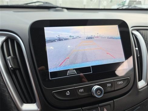 Certified 2025 Chevrolet Malibu RS image 21