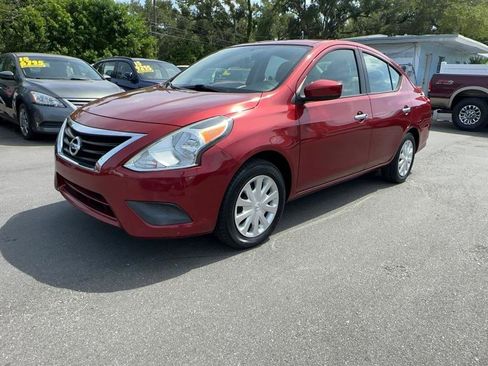 Used 2019 Nissan Versa SV FWD image 29