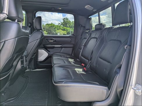 Used 2021 RAM 1500 Limited AWD/4WD image 16