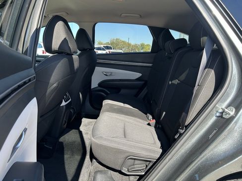 Used 2022 Hyundai Tucson SEL image 12