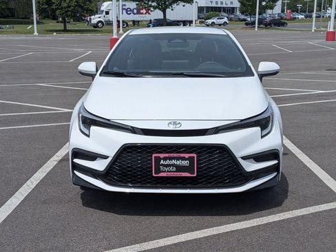 Used 2026 Toyota Corolla SE w/ SE Package FWD image 6