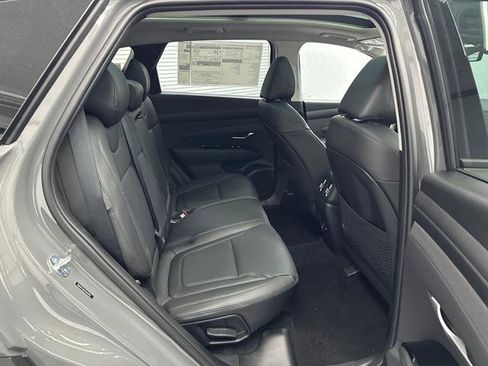 New 2026 Hyundai Tucson Limited image 17