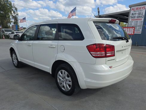 Used 2015 Dodge Journey American Value Package w/ Flexible Seating Group image 12