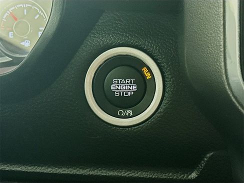 Used 2024 RAM 1500 Laramie image 27