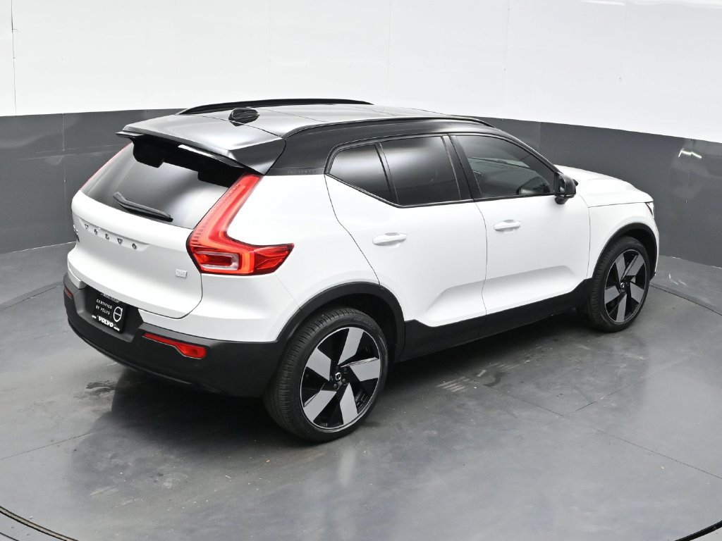 Used 2023 Volvo XC40 Recharge Ultimate AWD/4WD image 38