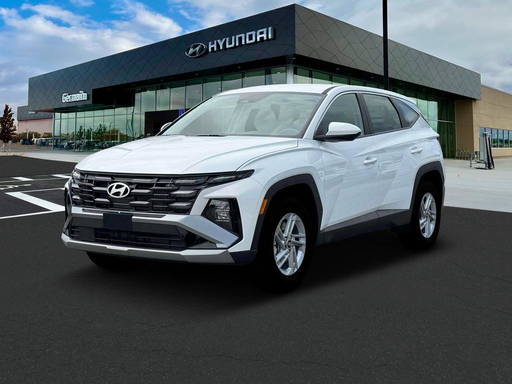 New 2025 Hyundai Tucson SE FWD image 1