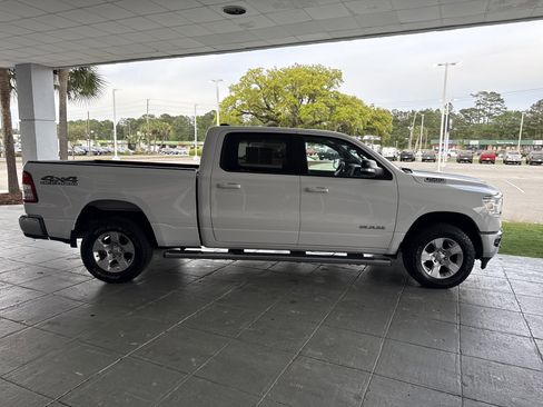 Used 2022 RAM 1500 Big Horn AWD/4WD image 19