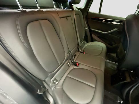 Used 2019 BMW X1 sDrive28i image 18